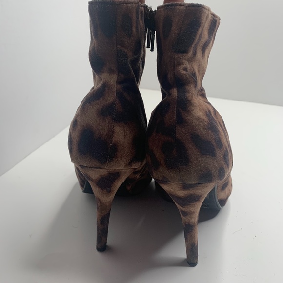 Forever 21 | Cheetah Print Booties - Picture 5 of 8